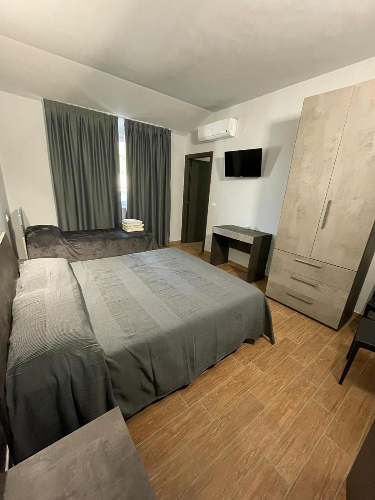 De Santi Hotel Candia Canavese Exterior photo